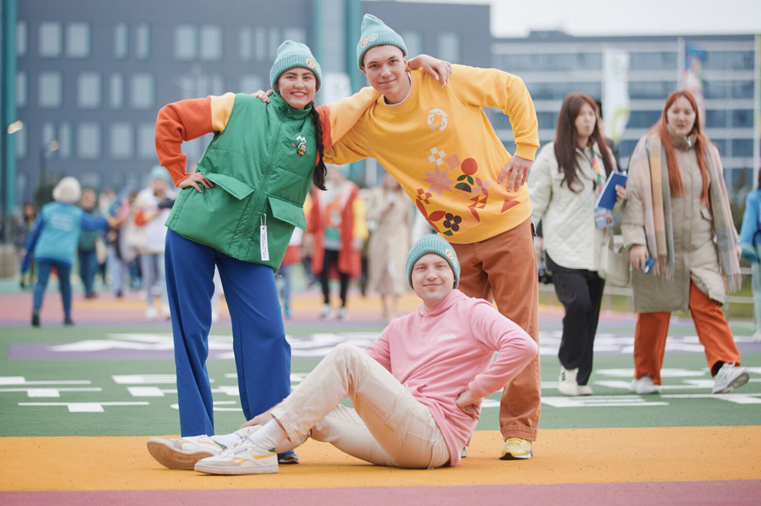 «Начнём будущее вместе!»: телемост связал артековцев с площадкой Всемирного фестиваля молодёжи