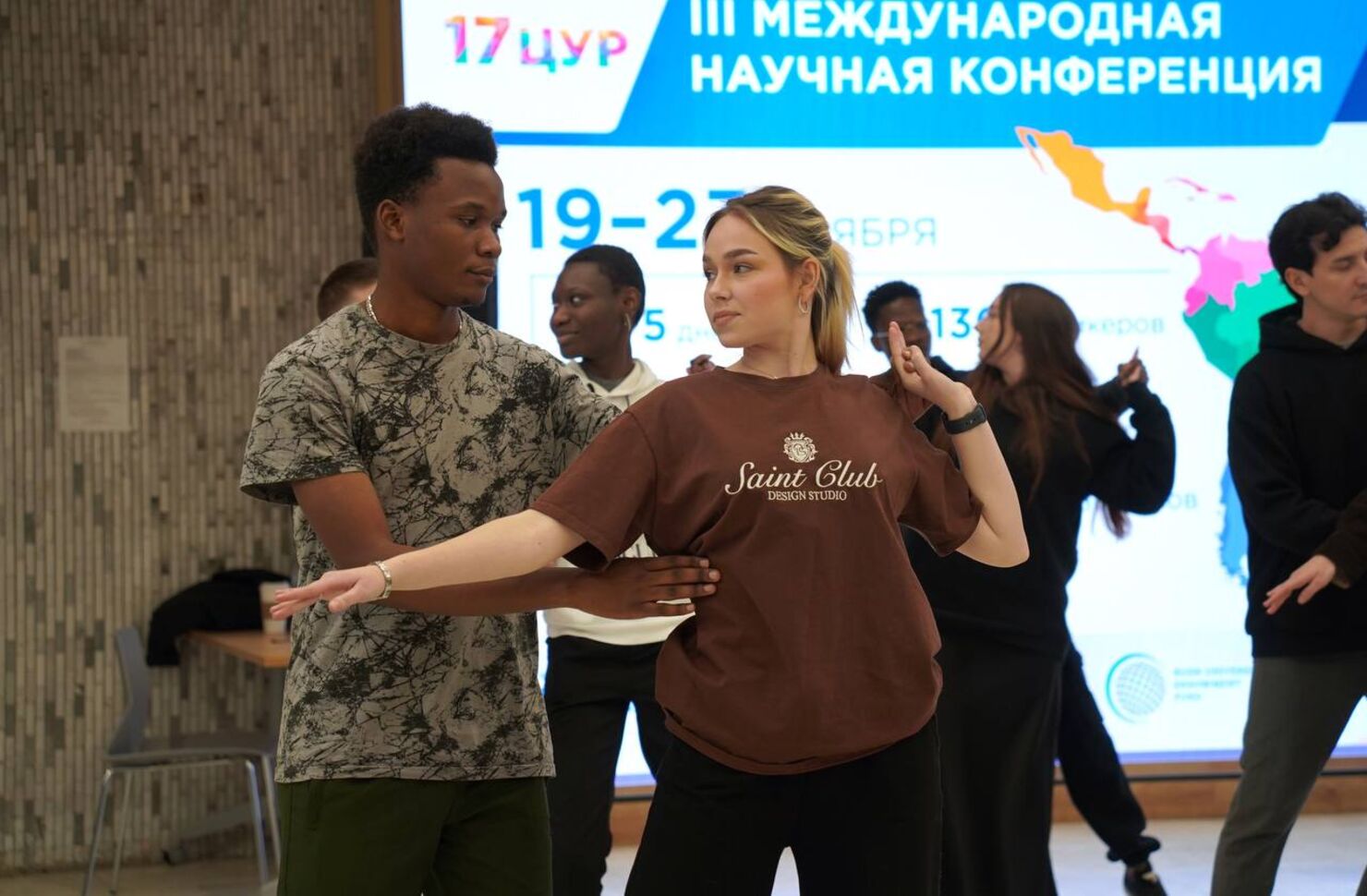 Представители Международных клубов дружбы и РУДН примут участие в Дубайском оперном бале